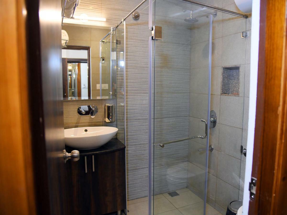 מקלוד גאנג' Hotel Trinity Heights מראה חיצוני תמונה