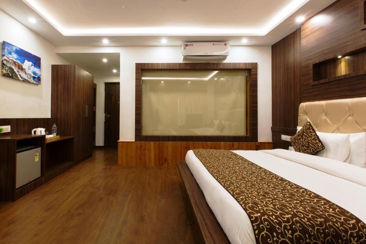 מקלוד גאנג' Hotel Trinity Heights מראה חיצוני תמונה