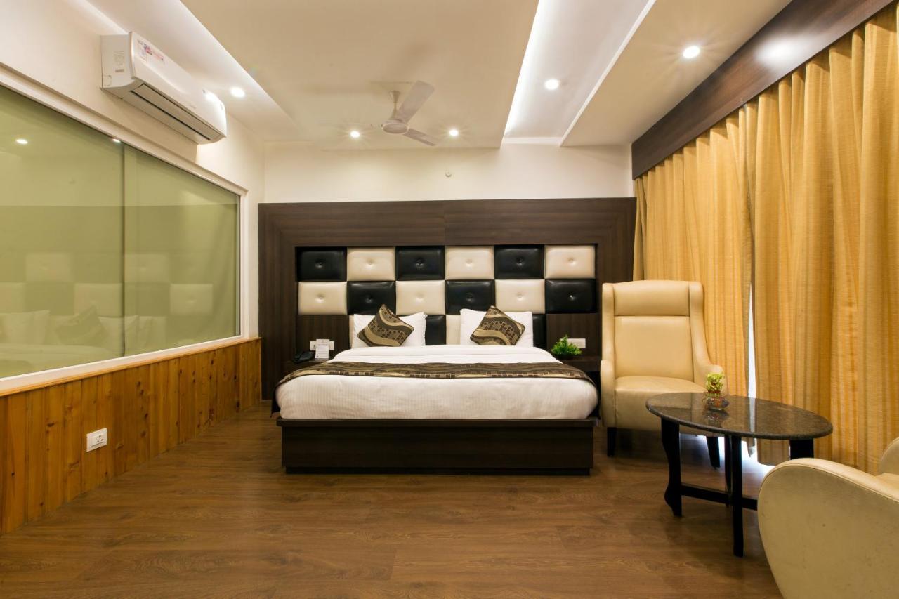 מקלוד גאנג' Hotel Trinity Heights מראה חיצוני תמונה